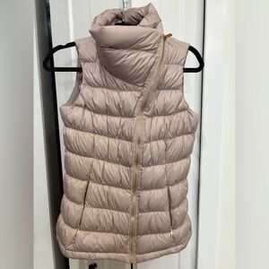Athleta Metallic Tan Puffer Vest